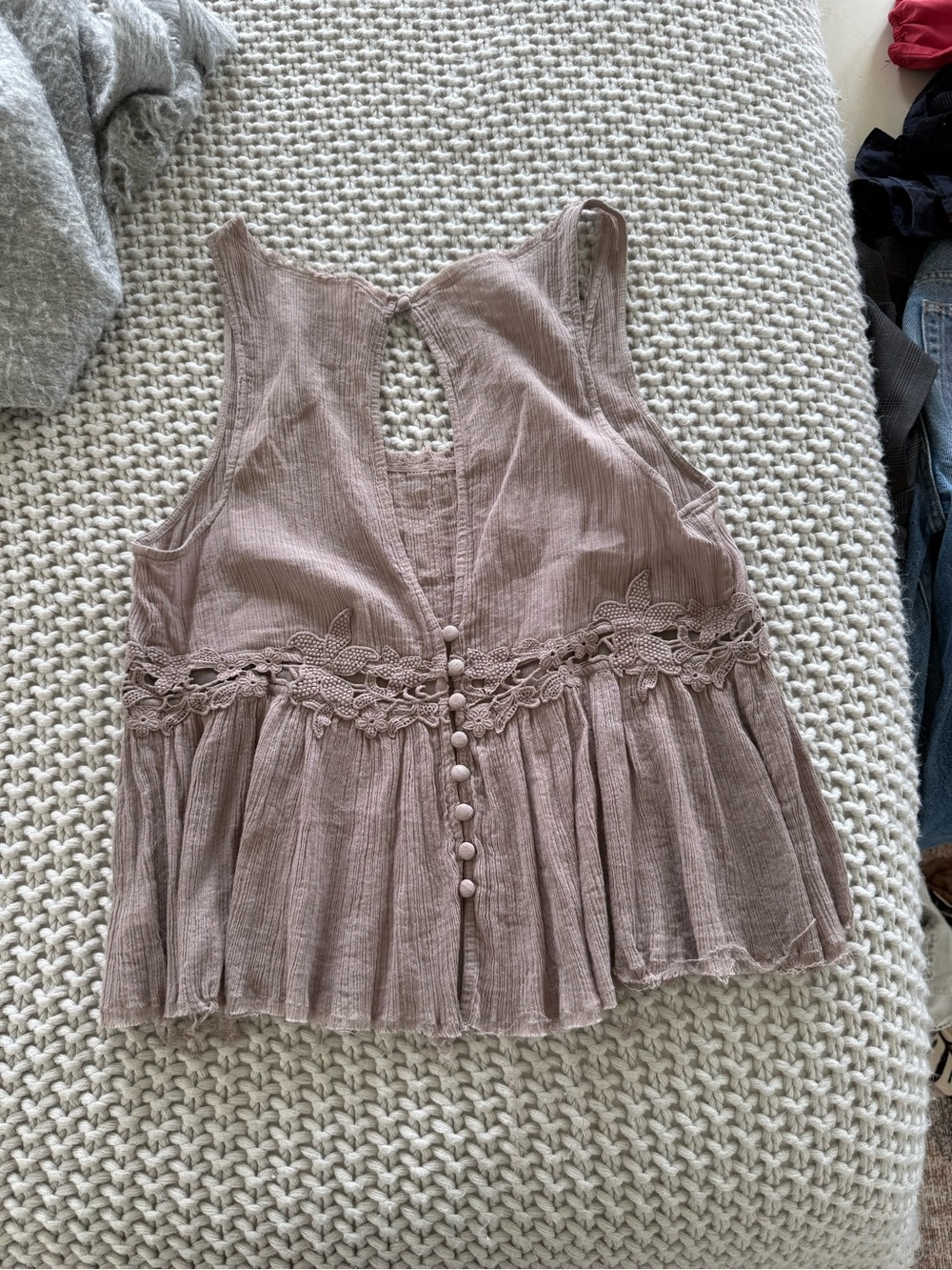 Free People Square-Neck Sleeveless Ruffled Tank Top in Mauve S - Picture 3 of 4